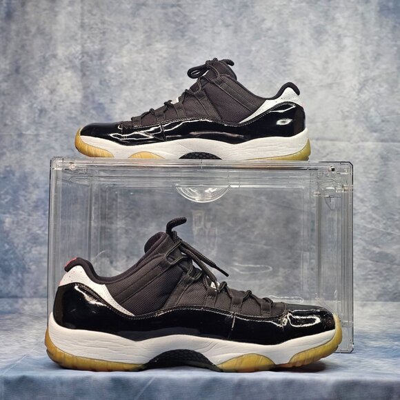 Air Jordan 11 Retro Low – Black/Gold size 14 - Picture 2 of 6